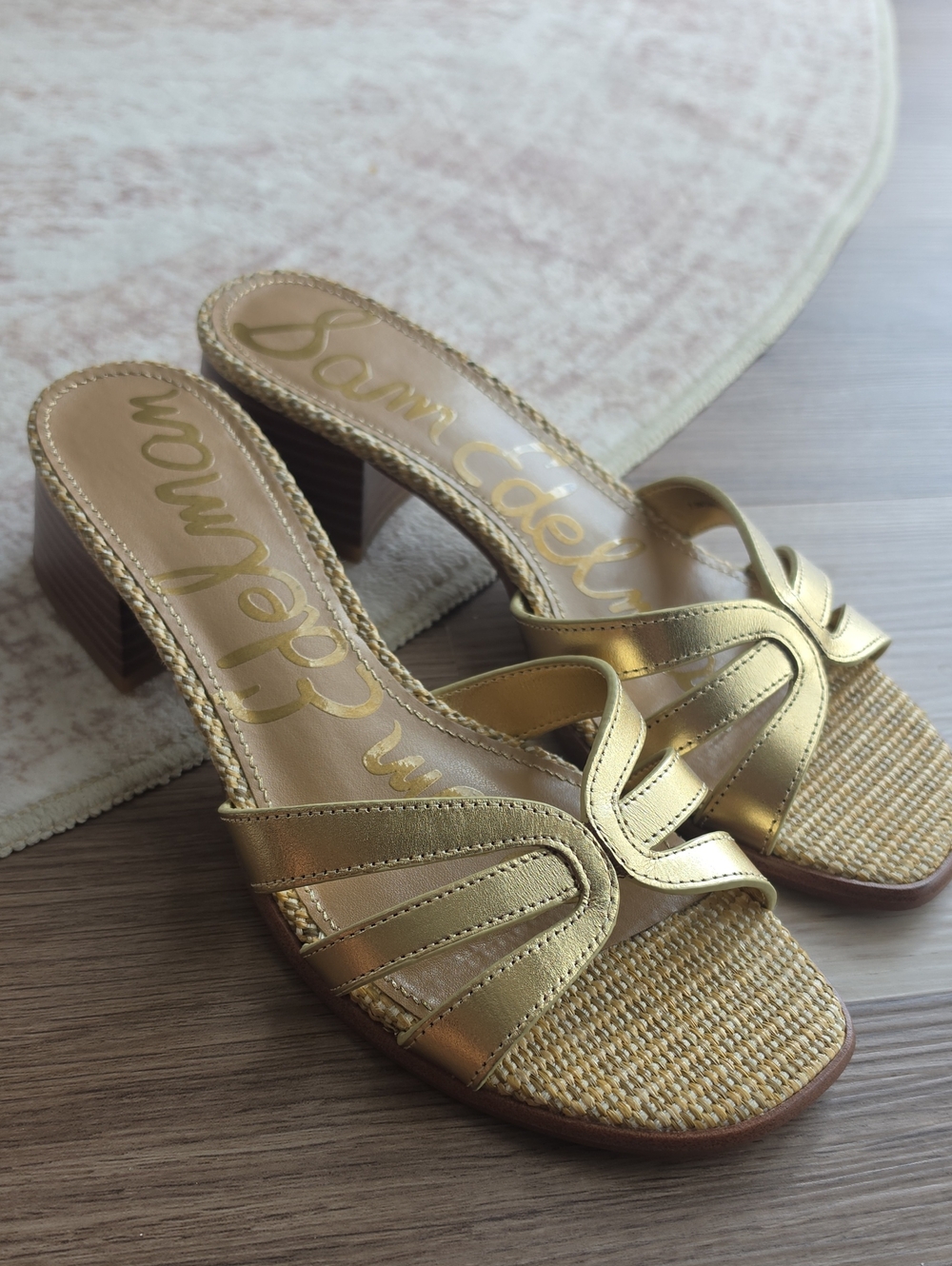 Like New Sam Edelman Metallic Gold  Strap Block Heel Sandals